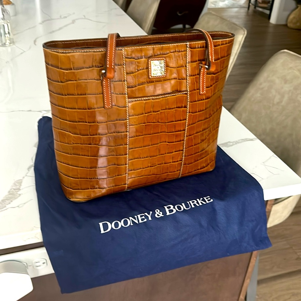 Dooney & Bourke Large crocodile print leather Tote Briefcase Shoulder bag